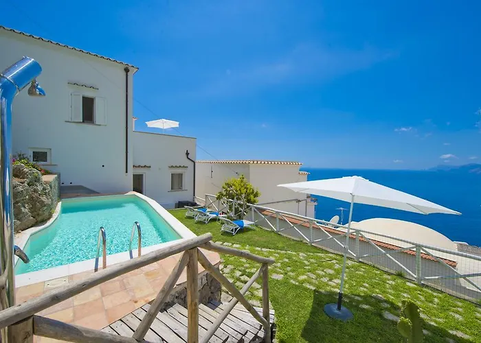 Вилла Imperati Праяно